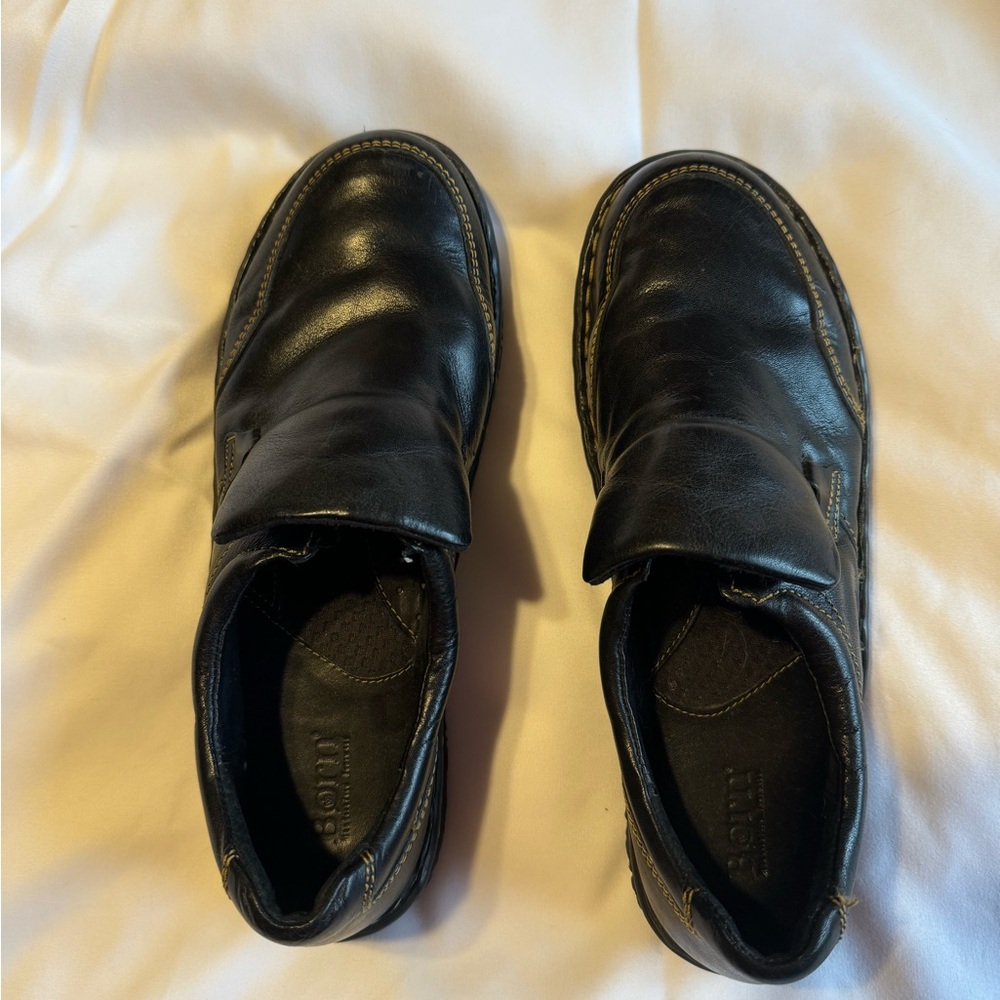 Women black born loafers size 11